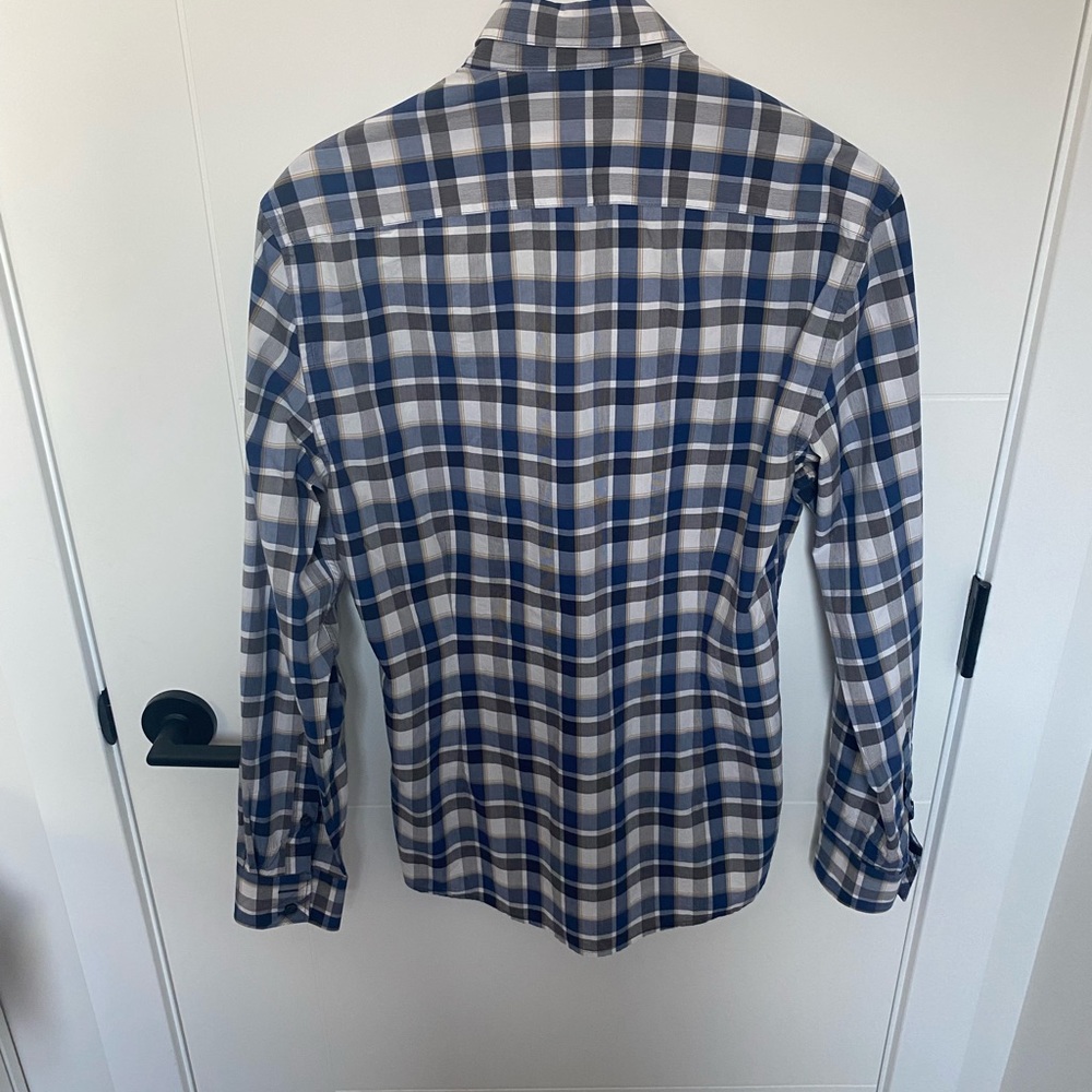 RW & CO dress shirt men’s small